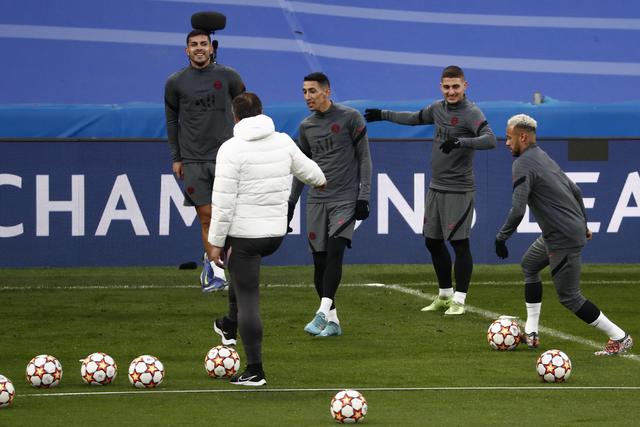 杨瀚森22+14青岛胜深圳 吴前17分浙江险胜广州